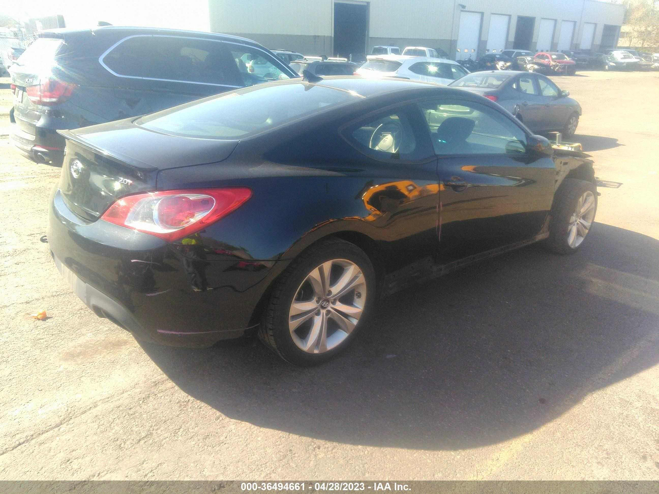 Photo 3 VIN: KMHHT6KD2CU067091 - HYUNDAI GENESIS 