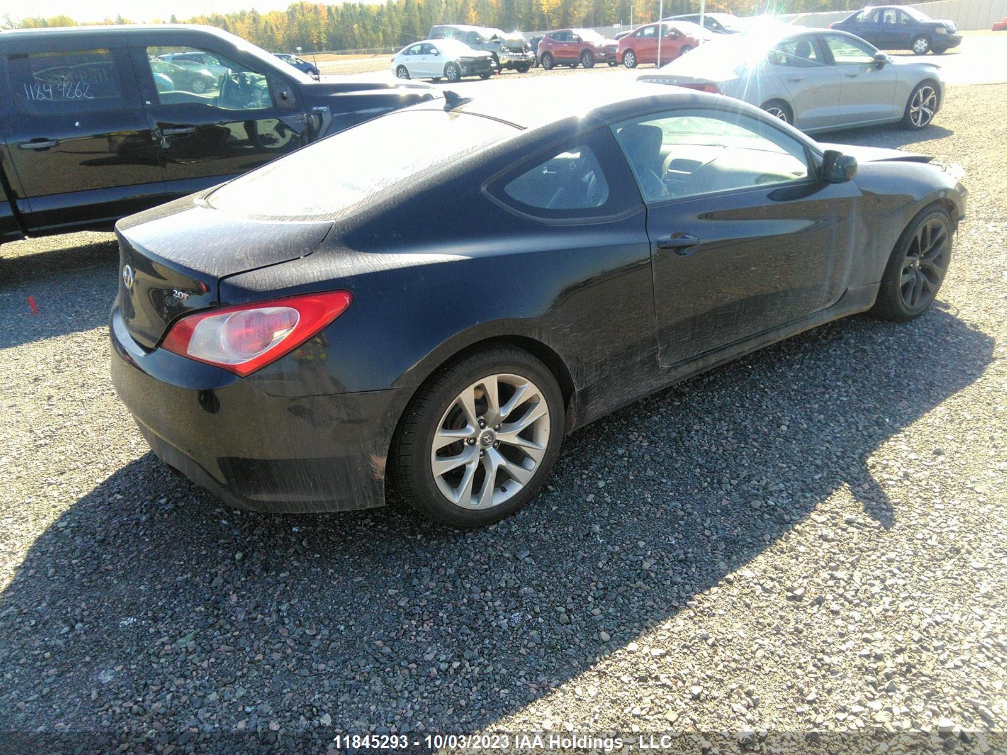 Photo 3 VIN: KMHHT6KD3AU016583 - HYUNDAI GENESIS COUPE 