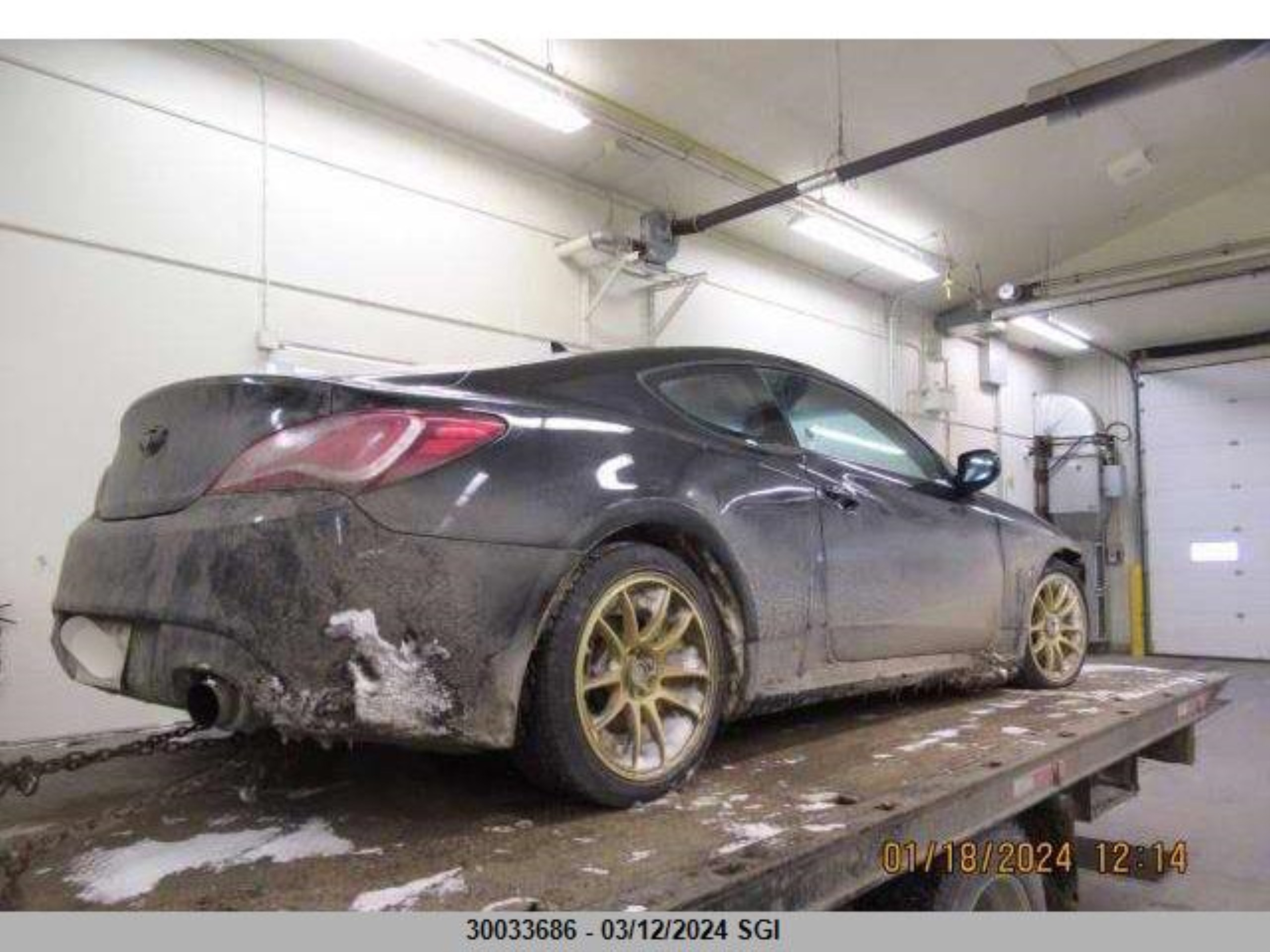 Photo 3 VIN: KMHHT6KD4EU116598 - HYUNDAI GENESIS COUPE 