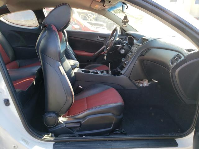 Photo 4 VIN: KMHHT6KD5AU030128 - HYUNDAI GENESIS CO 