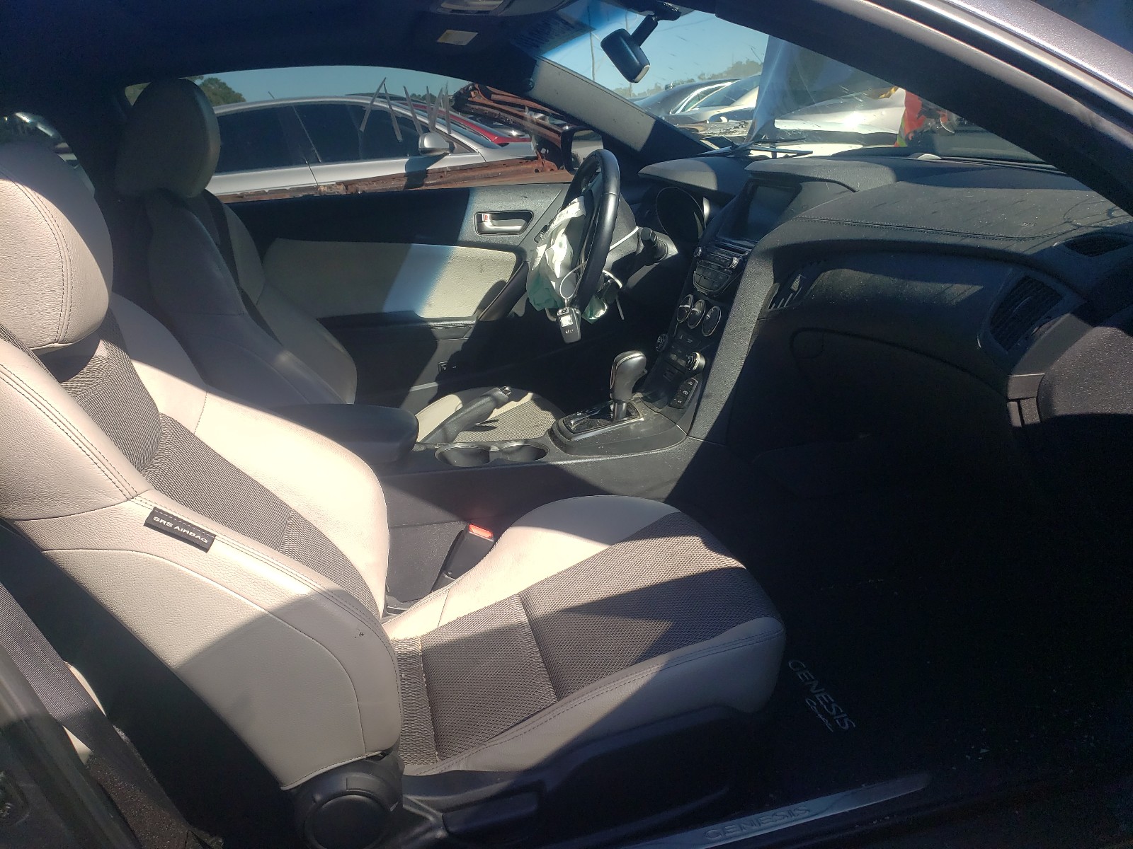 Photo 4 VIN: KMHHT6KD5EU120000 - HYUNDAI GENESIS CO 