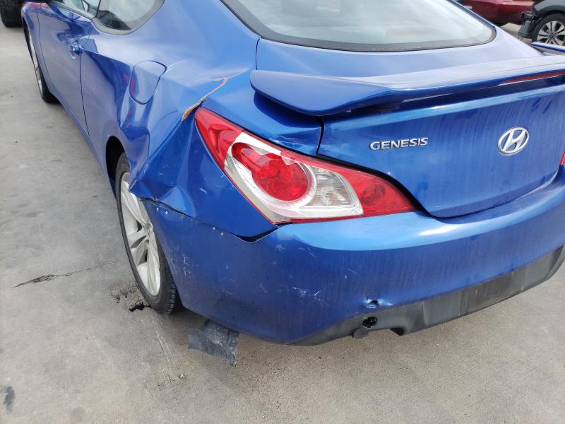 Photo 8 VIN: KMHHT6KD6AU004279 - HYUNDAI GENESIS 