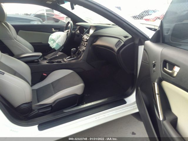 Photo 4 VIN: KMHHT6KD6DU103513 - HYUNDAI GENESIS COUPE 