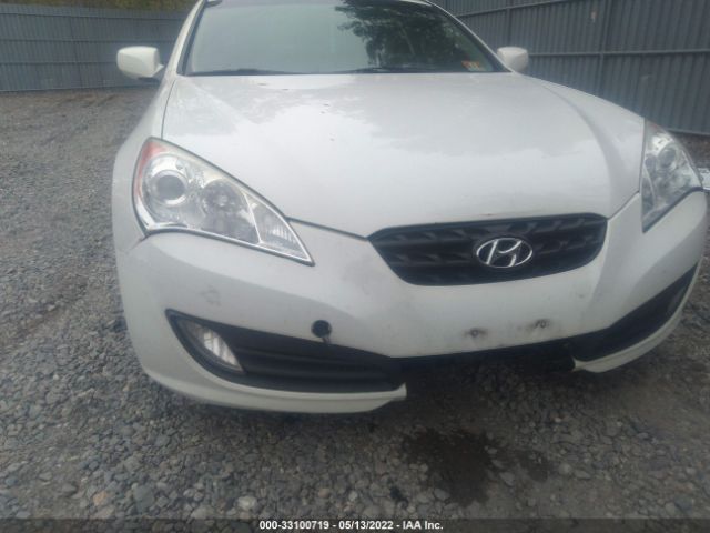 Photo 5 VIN: KMHHT6KD7BU057462 - HYUNDAI GENESIS COUPE 