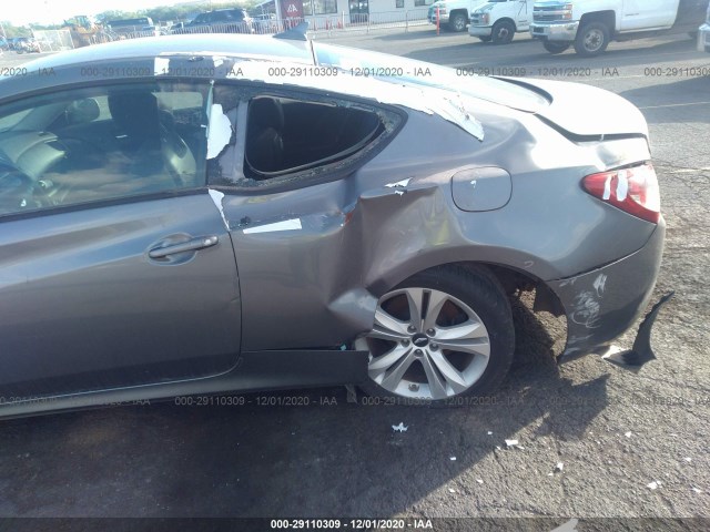 Photo 5 VIN: KMHHT6KD7BU057851 - HYUNDAI GENESIS 