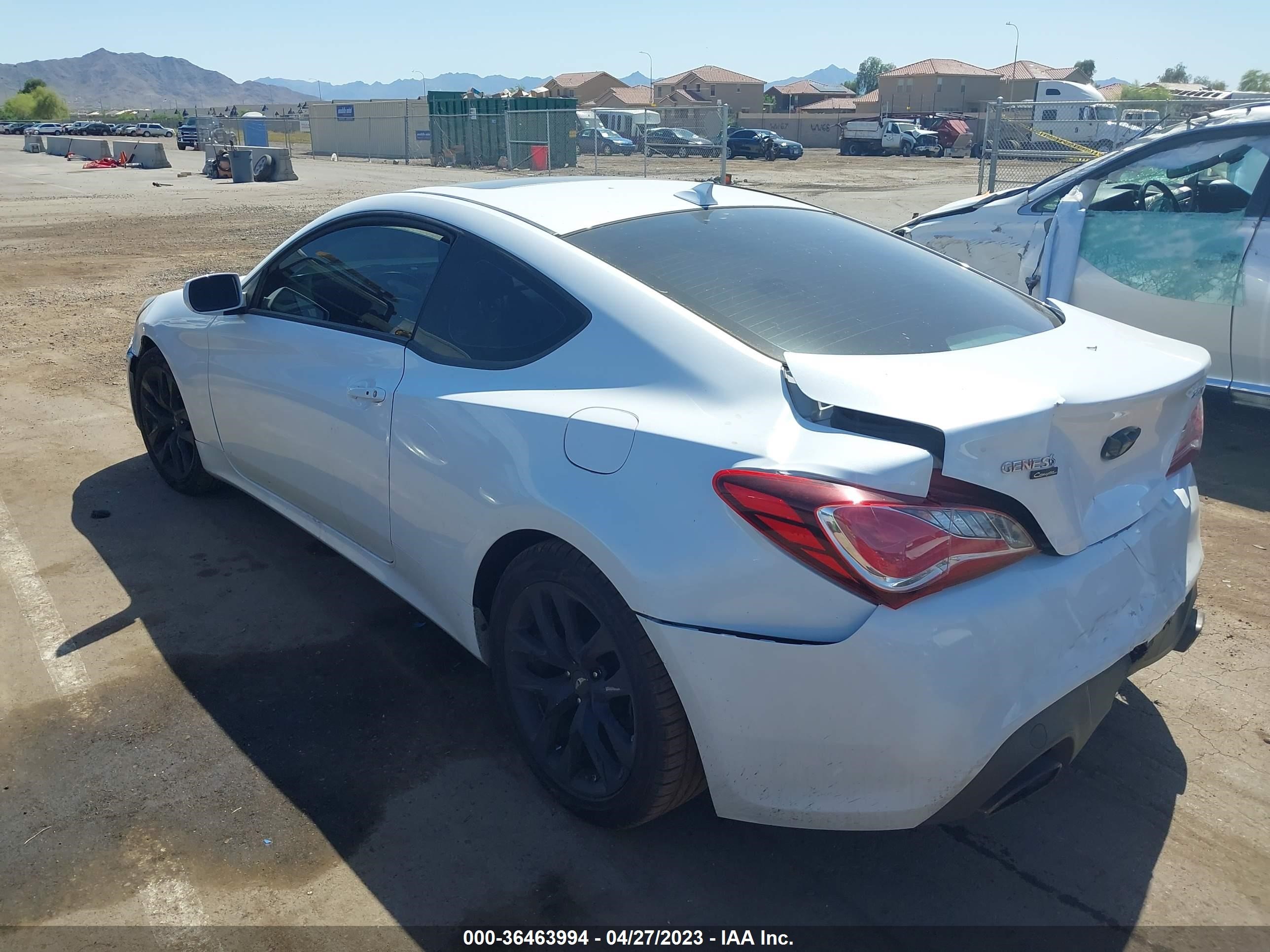 Photo 2 VIN: KMHHT6KD8DU112889 - HYUNDAI GENESIS 