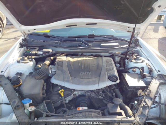 Photo 9 VIN: KMHHT6KJ4FU127334 - HYUNDAI GENESIS 