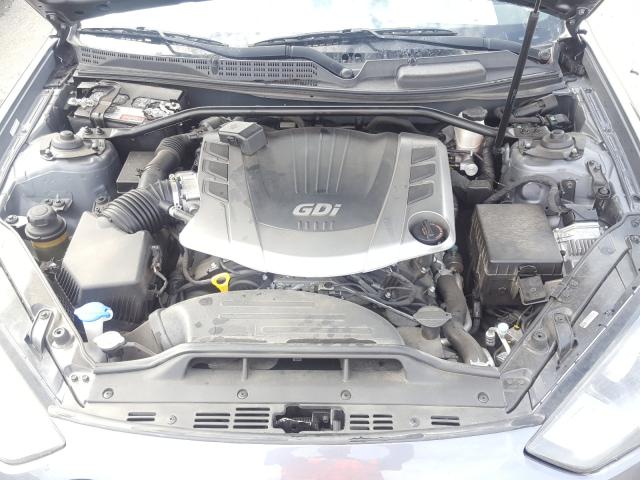 Photo 6 VIN: KMHHT6KJ4FU127687 - HYUNDAI GENESIS CO 