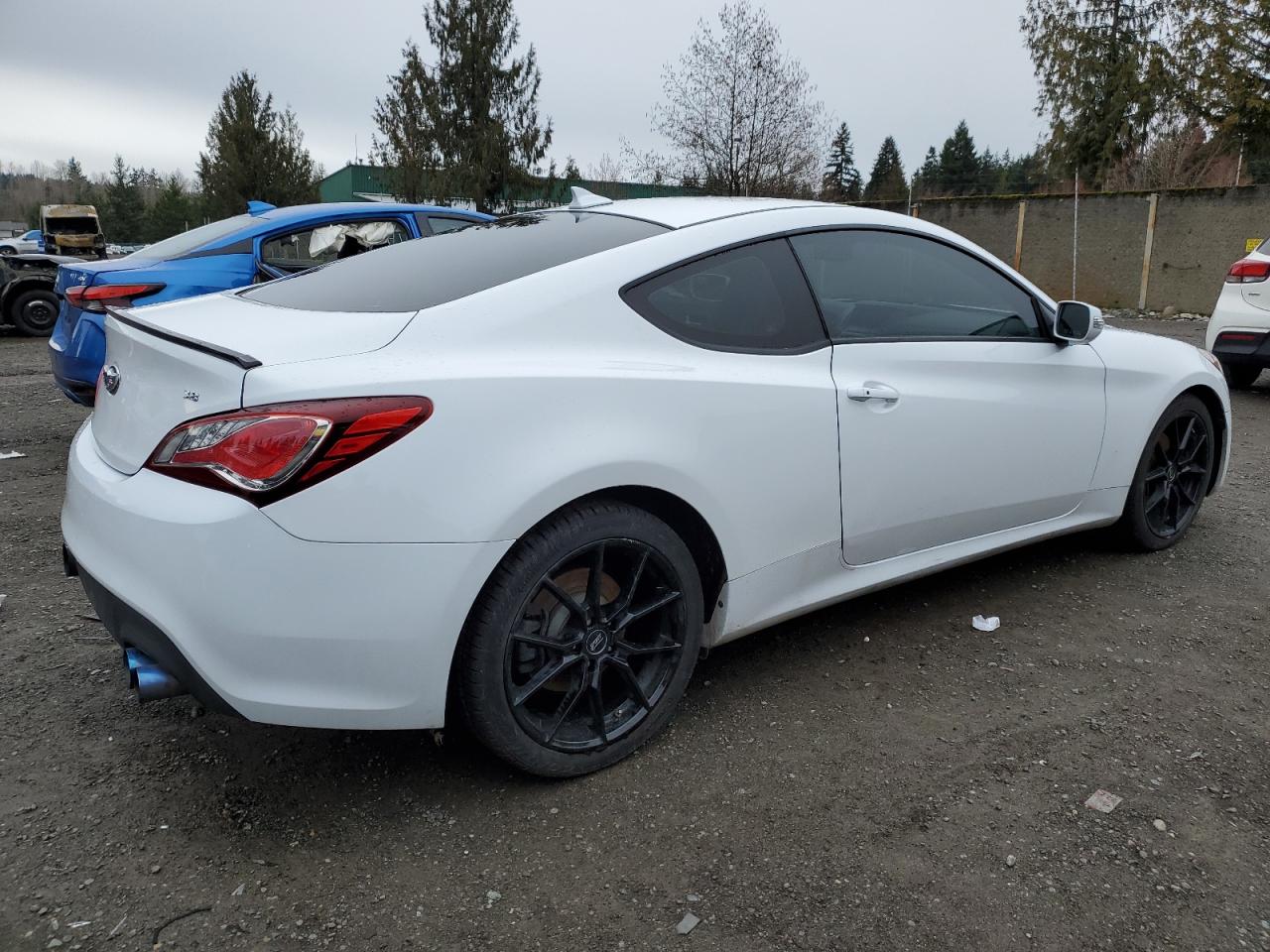 Photo 2 VIN: KMHHT6KJ8GU134059 - HYUNDAI GENESIS 