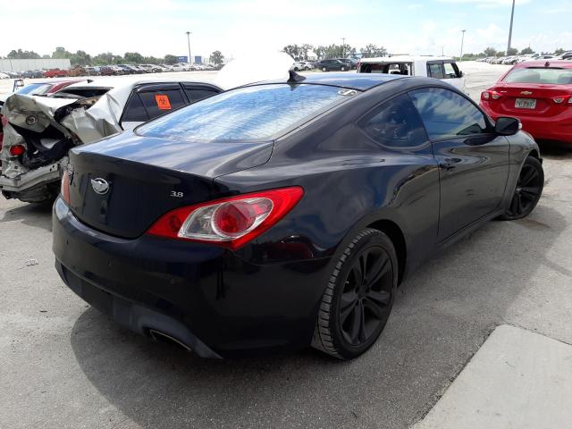 Photo 3 VIN: KMHHU6KH0AU007985 - HYUNDAI GENESIS CO 