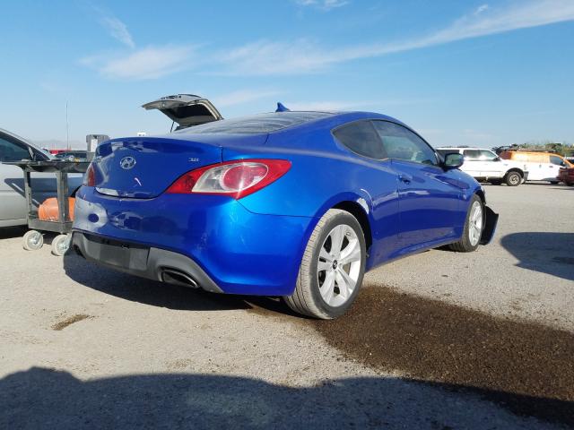 Photo 3 VIN: KMHHU6KH0AU009915 - HYUNDAI GENESIS CO 