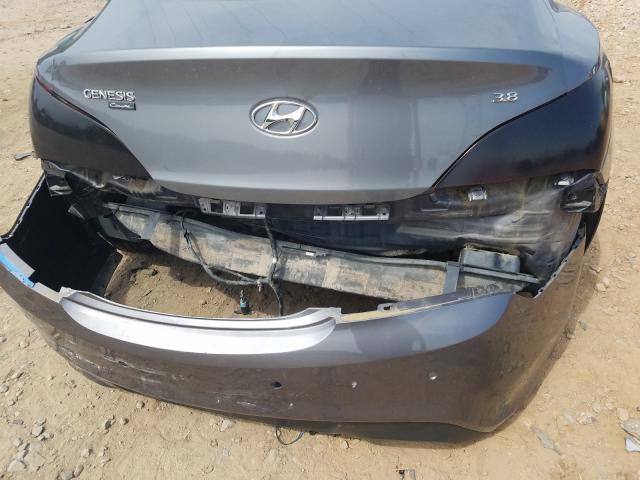 Photo 8 VIN: KMHHU6KH1CU066398 - HYUNDAI GENESIS CO 