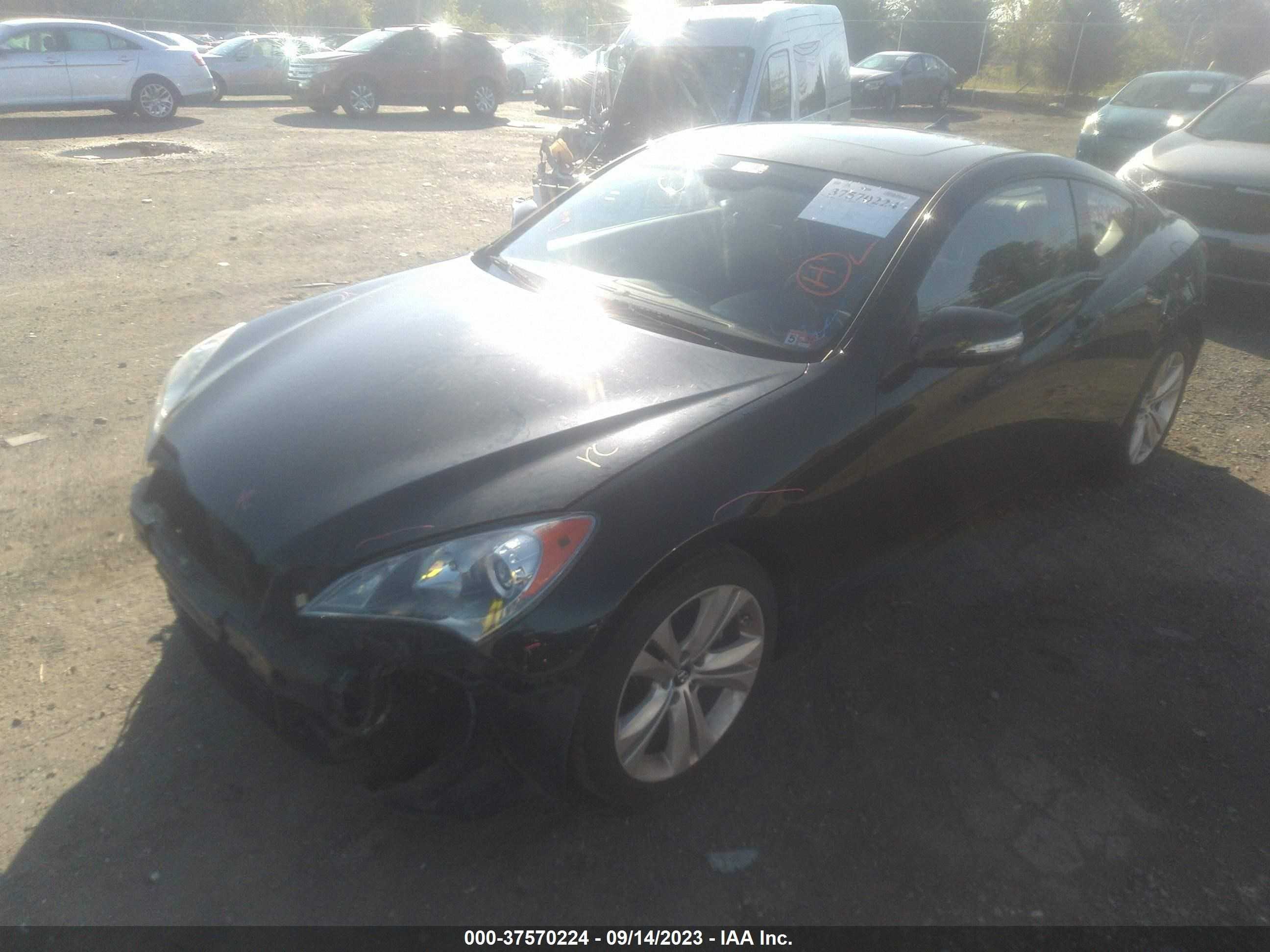 Photo 1 VIN: KMHHU6KH2AU007549 - HYUNDAI GENESIS COUPE 