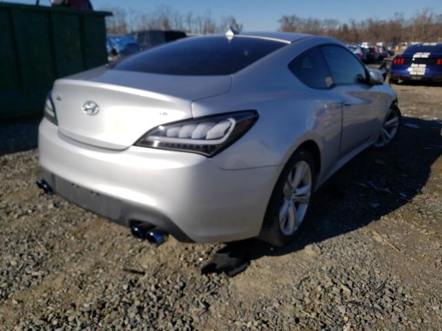 Photo 3 VIN: KMHHU6KH3AU035599 - HYUNDAI GENESIS CO 