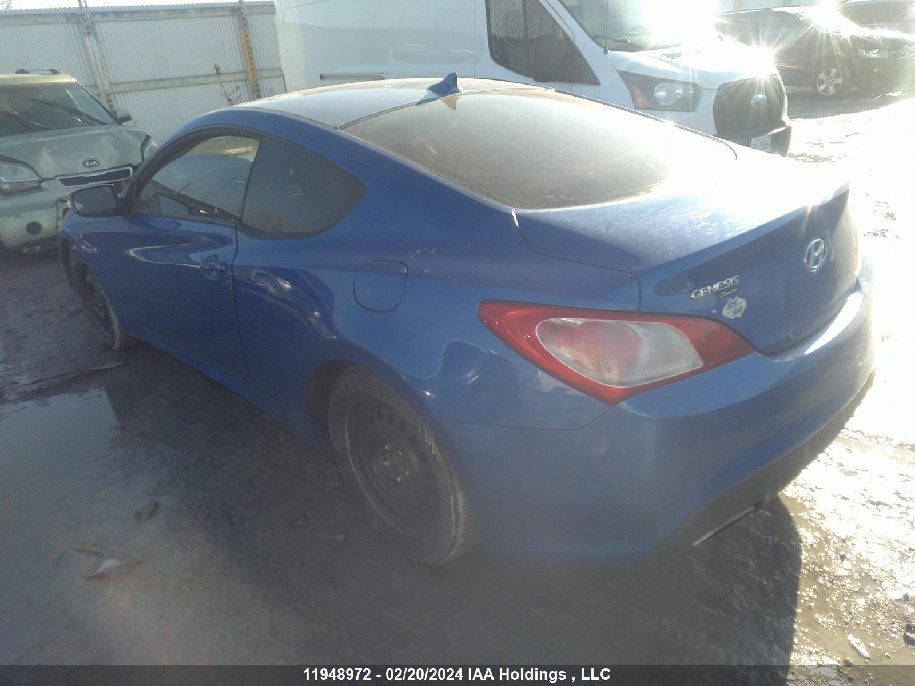 Photo 2 VIN: KMHHU6KH4AU007021 - HYUNDAI GENESIS COUPE 