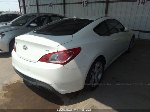 Photo 3 VIN: KMHHU6KH5AU005102 - HYUNDAI GENESIS COUPE 