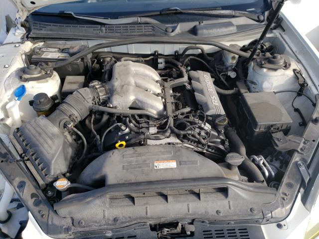 Photo 6 VIN: KMHHU6KH5AU009747 - HYUNDAI GENESIS CO 