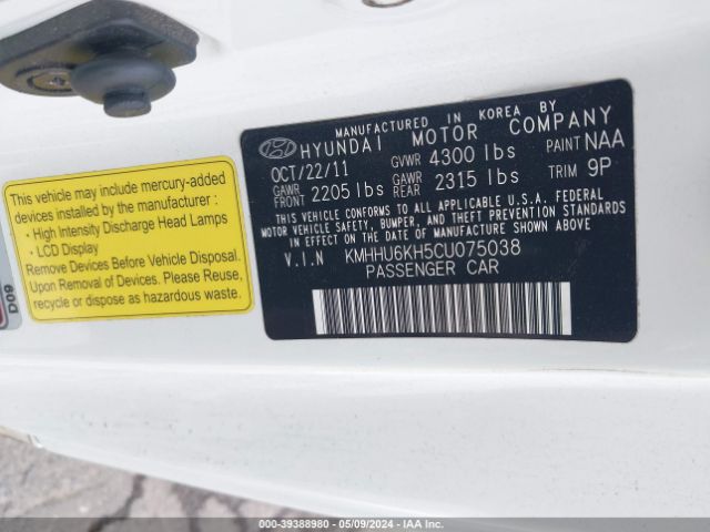 Photo 8 VIN: KMHHU6KH5CU075038 - HYUNDAI GENESIS 