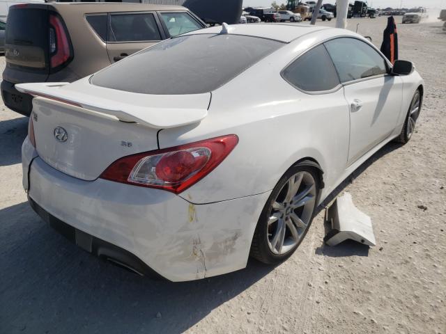 Photo 3 VIN: KMHHU6KH5CU078425 - HYUNDAI GENESIS CO 