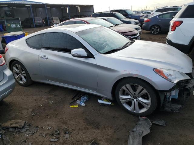 Photo 3 VIN: KMHHU6KH7CU072027 - HYUNDAI GENESIS 