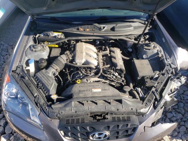 Photo 6 VIN: KMHHU6KH9AU007676 - HYUNDAI GENESIS CO 