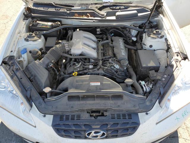 Photo 10 VIN: KMHHU6KH9AU011257 - HYUNDAI GENESIS CO 