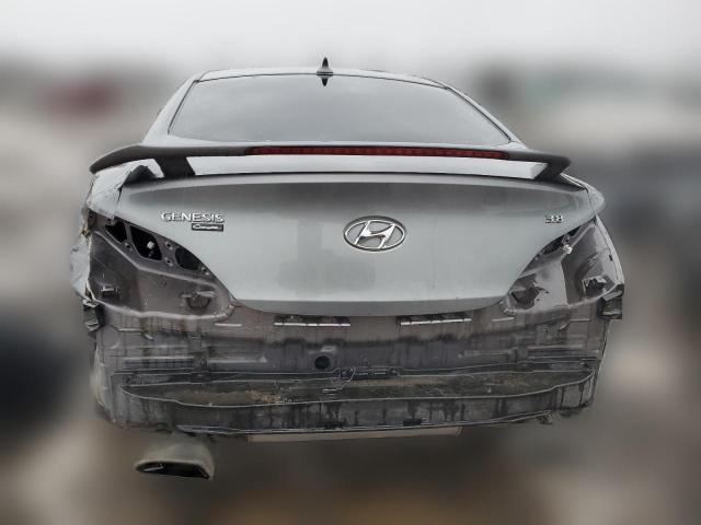 Photo 5 VIN: KMHHU6KH9AU017687 - HYUNDAI GENESIS 