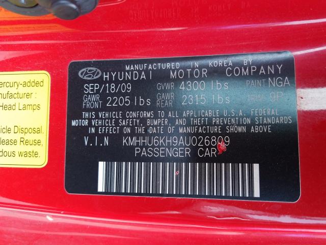 Photo 9 VIN: KMHHU6KH9AU026809 - HYUNDAI GENESIS CO 