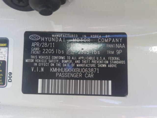 Photo 9 VIN: KMHHU6KHXBU063871 - HYUNDAI GENESIS CO 