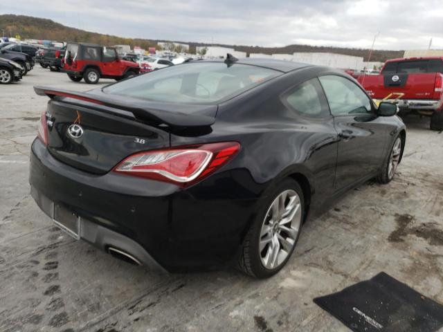 Photo 3 VIN: KMHHU6KJ0FU123083 - HYUNDAI GENESIS CO 