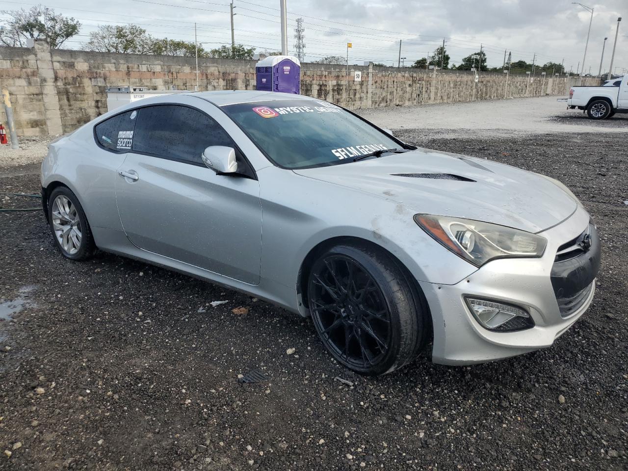 Photo 3 VIN: KMHHU6KJ1DU105964 - HYUNDAI GENESIS 