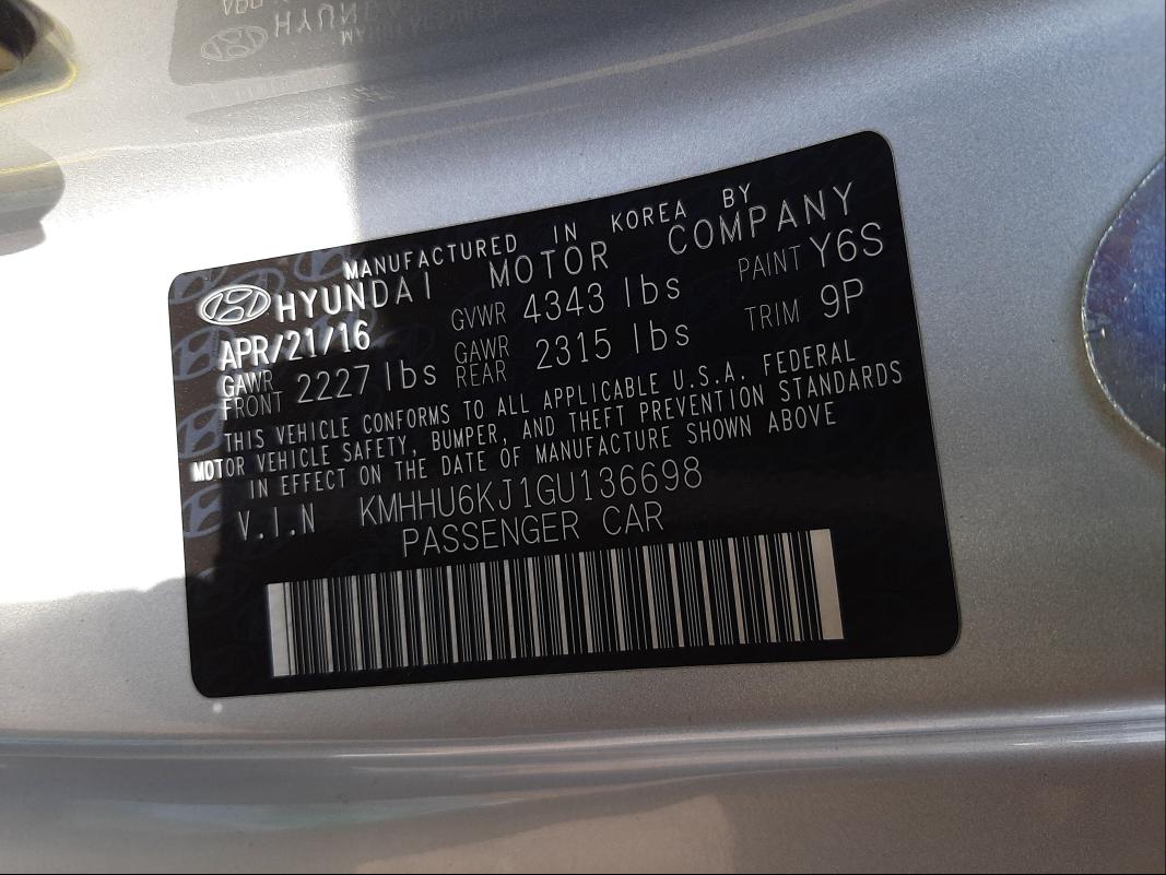 Photo 9 VIN: KMHHU6KJ1GU136698 - HYUNDAI GENESIS CO 