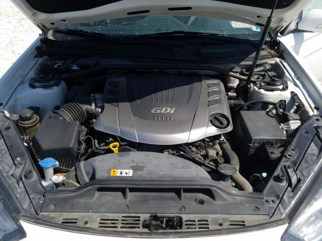 Photo 6 VIN: KMHHU6KJ4DU105702 - HYUNDAI GENESIS CO 