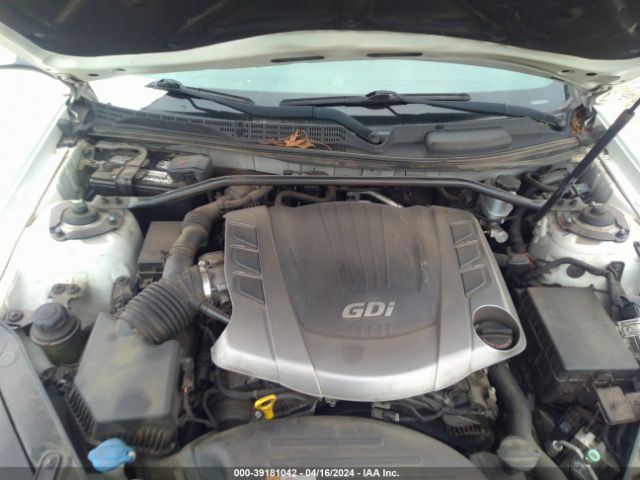 Photo 9 VIN: KMHHU6KJ6DU089597 - HYUNDAI GENESIS 