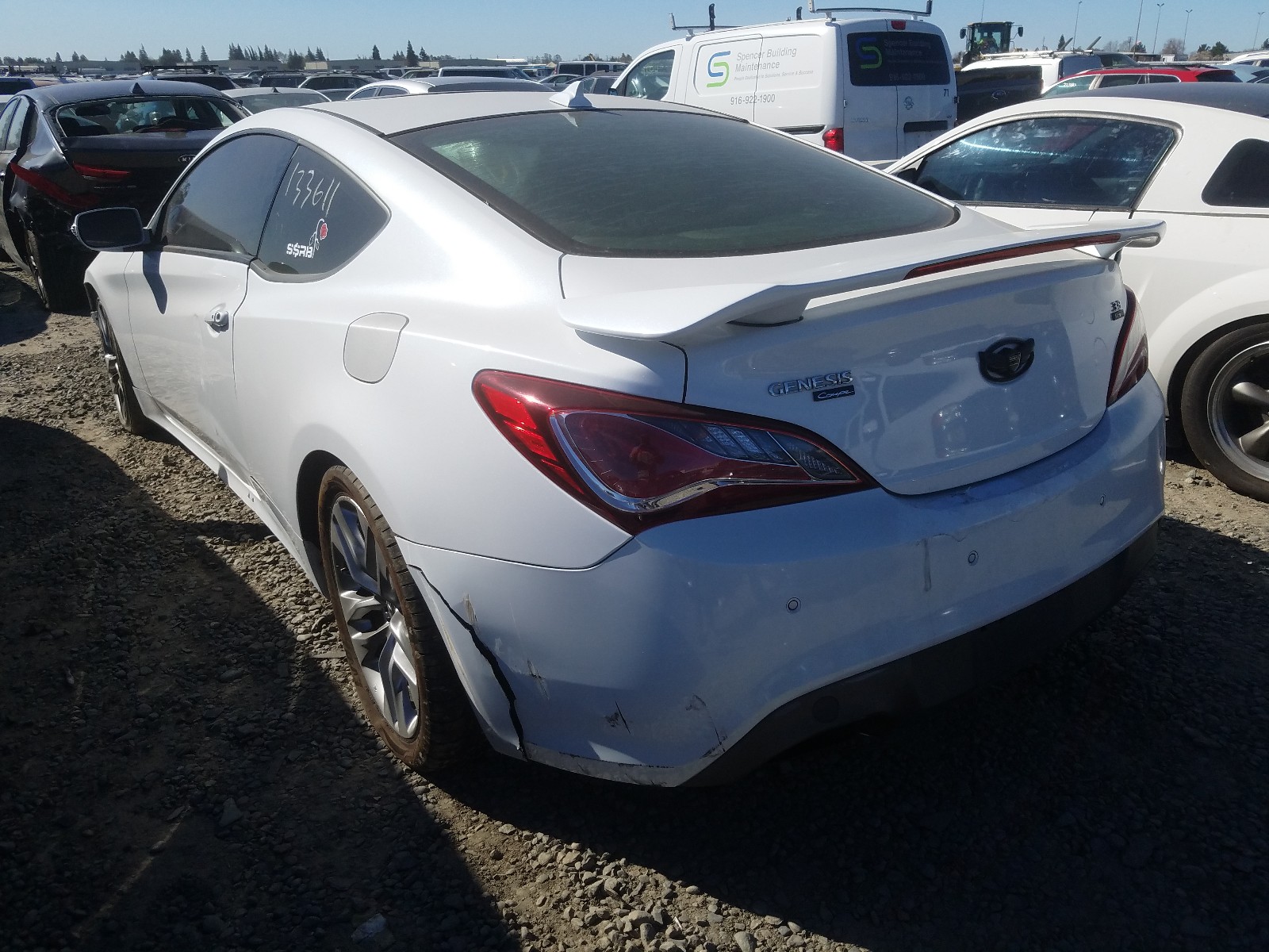 Photo 2 VIN: KMHHU6KJ8FU123770 - HYUNDAI GENESIS CO 