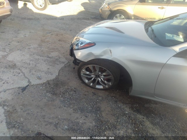 Photo 5 VIN: KMHHU6KJ9GU134228 - HYUNDAI GENESIS COUPE 