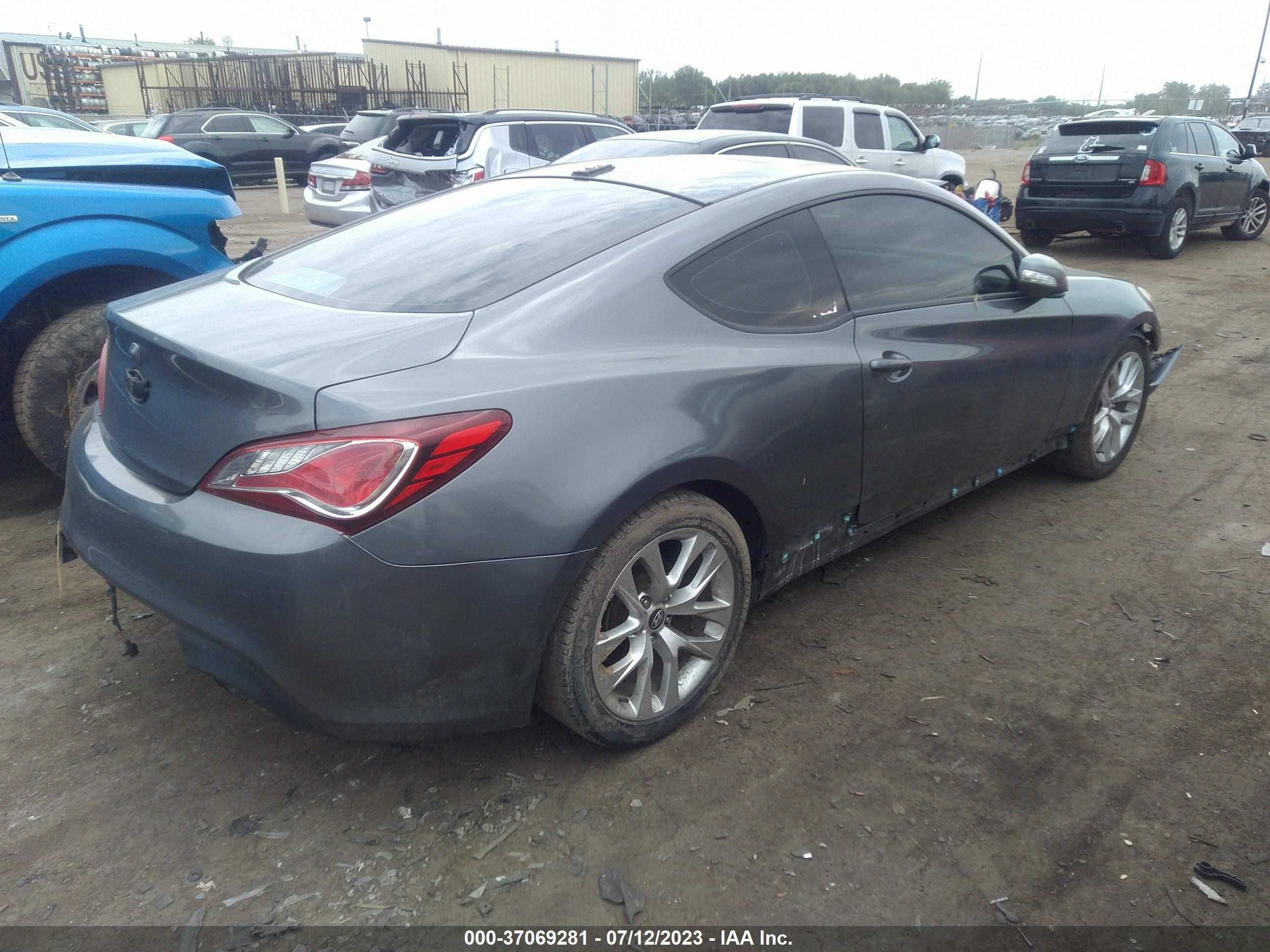 Photo 3 VIN: KMHHU6KJ9GU136030 - HYUNDAI GENESIS COUPE 