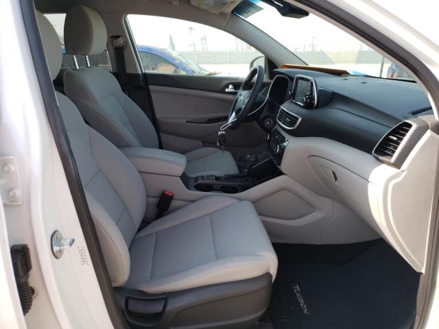 Photo 4 VIN: KMHJ23A49LU092803 - HYUNDAI TUCSON 