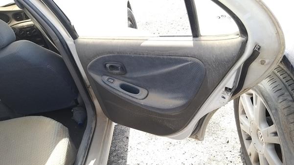 Photo 20 VIN: KMHJF31MPXU810126 - HYUNDAI ELANTRA 