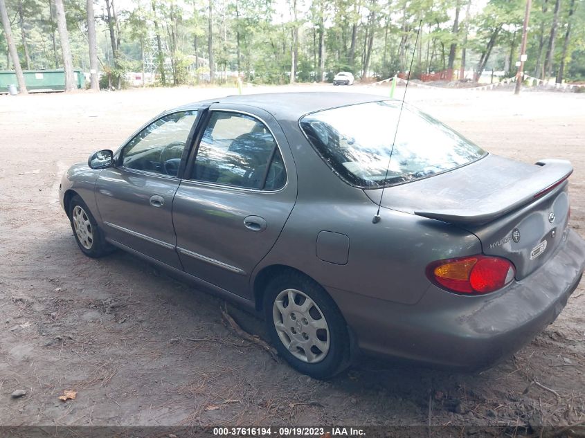 Photo 2 VIN: KMHJF35F1YU983904 - HYUNDAI ELANTRA 