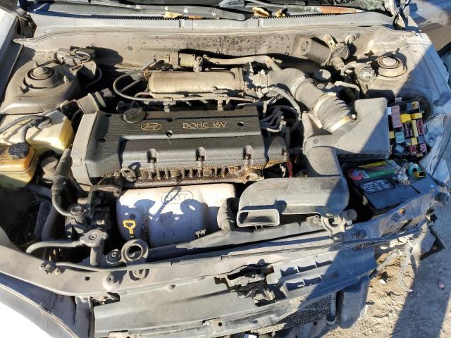 Photo 10 VIN: KMHJF35F2YU970384 - HYUNDAI ELANTRA 