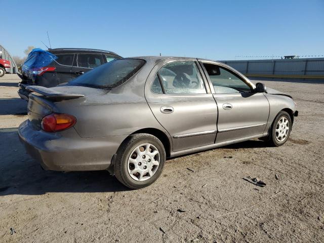 Photo 2 VIN: KMHJF35F2YU970384 - HYUNDAI ELANTRA 