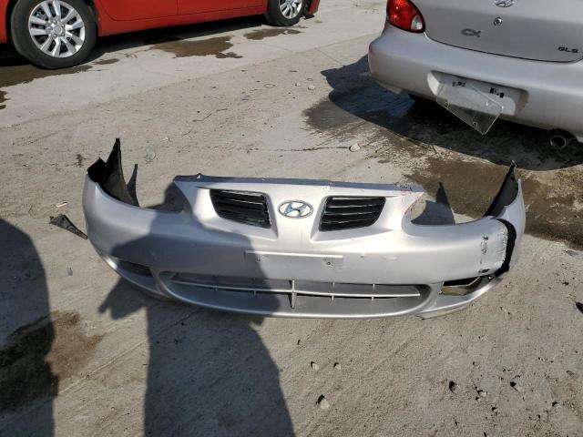 Photo 11 VIN: KMHJF35F7YU942211 - HYUNDAI ELANTRA GL 