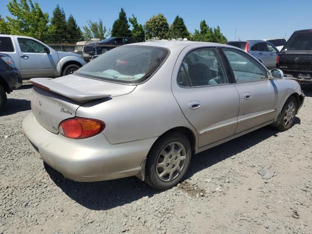 Photo 2 VIN: KMHJF35F7YU991196 - HYUNDAI ELANTRA 