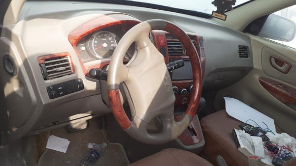 Photo 11 VIN: KMHJM81B09U051149 - HYUNDAI TUCSON 