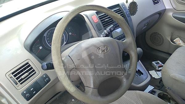 Photo 14 VIN: KMHJM81B29U949848 - HYUNDAI TUCSON 