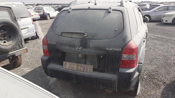 Photo 6 VIN: KMHJM81B98U875942 - HYUNDAI TUCSON 