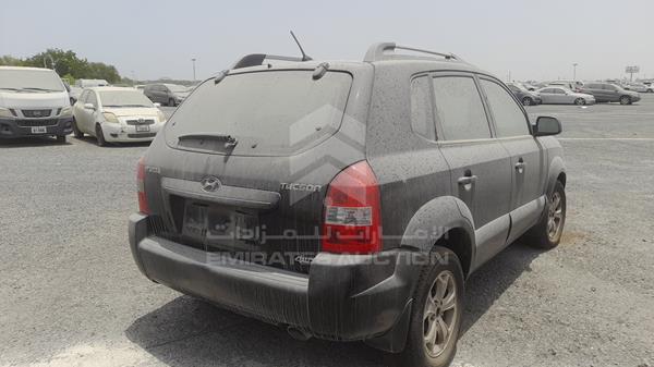 Photo 8 VIN: KMHJM81B99U048525 - HYUNDAI TUCSON 