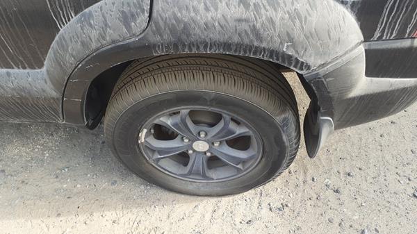 Photo 28 VIN: KMHJM81B99U950334 - HYUNDAI TUCSON 