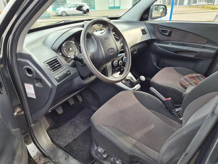 Photo 8 VIN: KMHJM81BP6U298122 - HYUNDAI TUCSON 